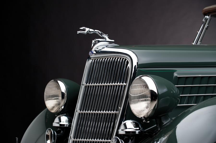  Ford DeLuxe Roadster 1935 года  (фото 12 из 41)